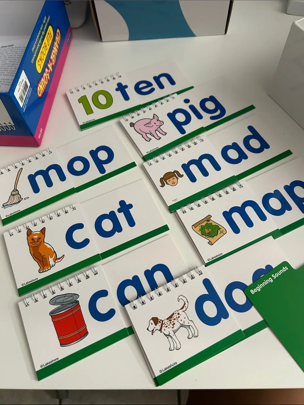 Lakeshore Change-A-Sounds Flip Books 20 Included Ages 4+
